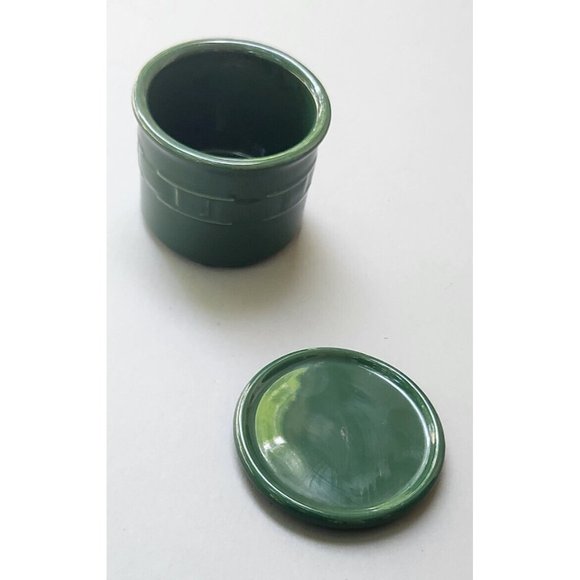 Longaberger Pottery Woven Traditions Lidded Jar 16 oz Ivy Green Salt 1 Pint - Picture 1 of 11